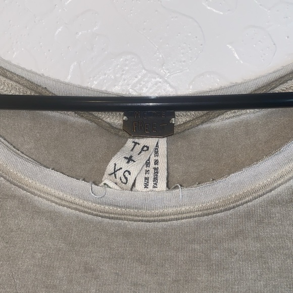 Free People army green slouchy tank size XS - Picture 5 of 9